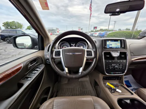More photos of 2011 Chrysler Town & Country Limited at Dorsett Nissan, IN