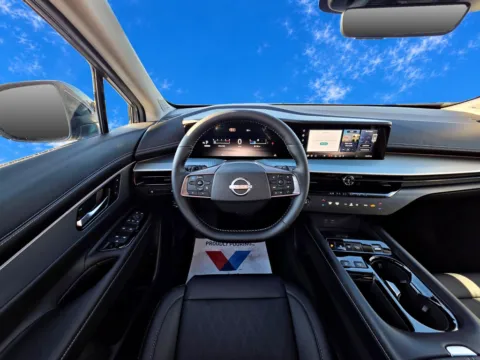 More photos of 2027 Nissan Murano Platinum at Dorsett Nissan, IN