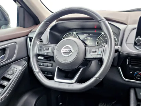 More photos of 2021 Nissan Rogue SV at Dorsett Nissan, IN