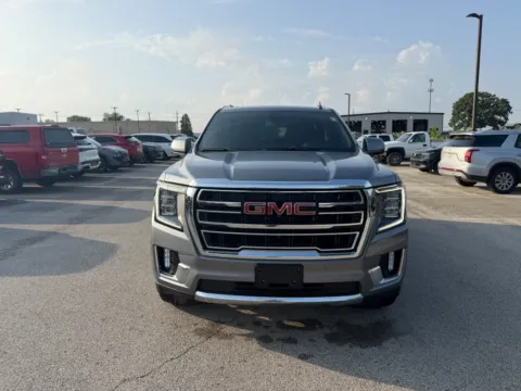 Photos of 2022 GMC Yukon 1500 SLT for sale in Terre Haute, IN at Dorsett Nissan