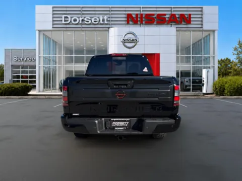 More photos of 2027 Nissan Frontier PRO-4X at Dorsett Nissan, IN