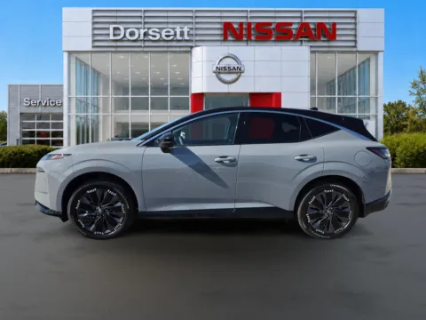 Photos of 2026 Nissan Murano Platinum for sale in Terre Haute, IN at Dorsett Nissan