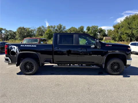 More photos of 2023 Chevrolet Silverado 2500 LT at Dorsett Nissan, IN