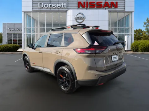 More photos of 2027 Nissan Rogue Rock Creek at Dorsett Nissan, IN