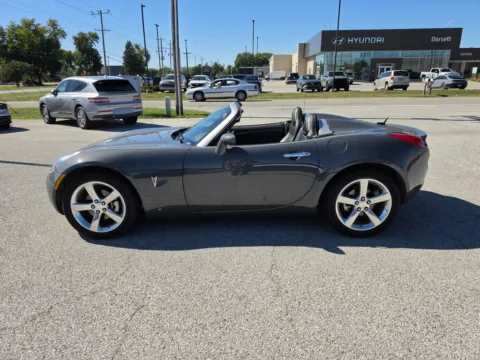 Photos of 2008 Pontiac Solstice for sale in Terre Haute, IN at Dorsett Nissan