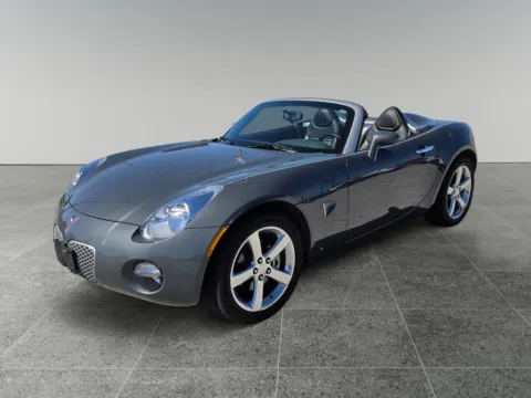 Gray 2008 Pontiac Solstice for sale in Terre Haute, IN