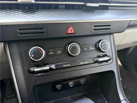 More photos of 2023 Kia Carnival LX at Dorsett Nissan, IN