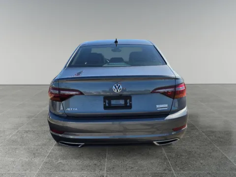 More photos of 2019 Volkswagen Jetta SEL Premium at Dorsett Nissan, IN