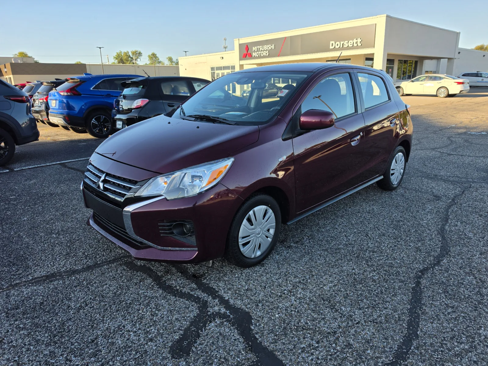 2024 Mitsubishi Mirage ES