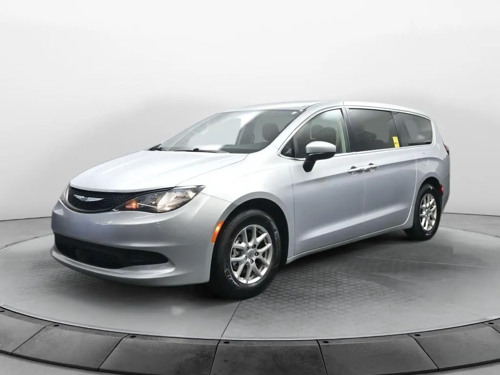 2023 Chrysler Voyager LX for sale in Terre Haute, IN