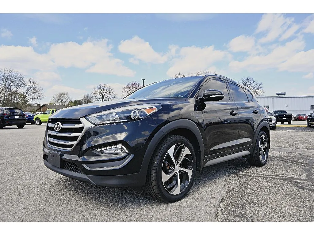 2017 Hyundai Tucson SE Plus for sale in Terre Haute, IN