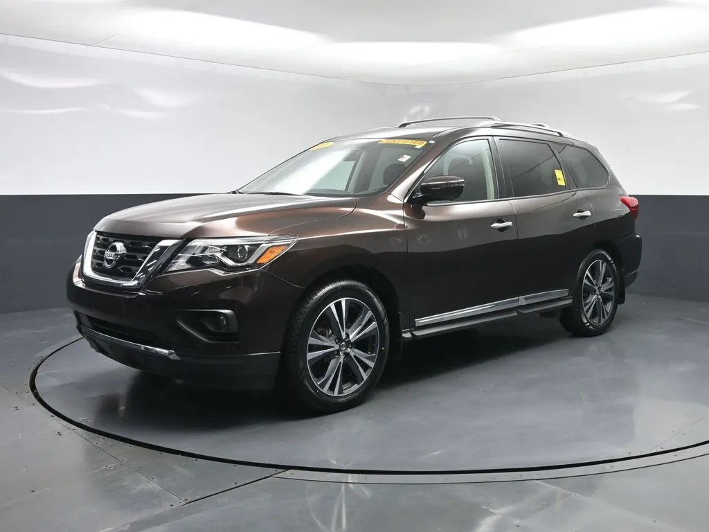 2020 Nissan Pathfinder Platinum for sale in Terre Haute, IN