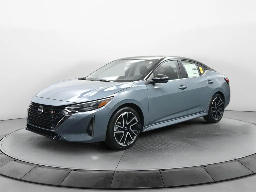 2025 Nissan Sentra SR for sale in Terre Haute, IN