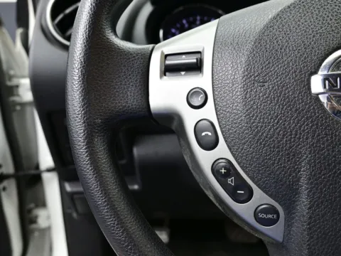 More photos of 2014 Nissan Rogue Select S at Dorsett Nissan, IN