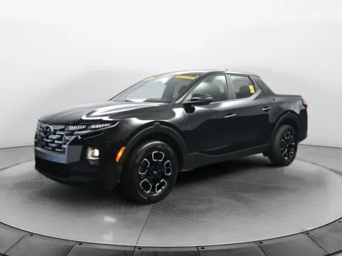 Black 2022 Hyundai Santa Cruz SEL for sale in Terre Haute, IN