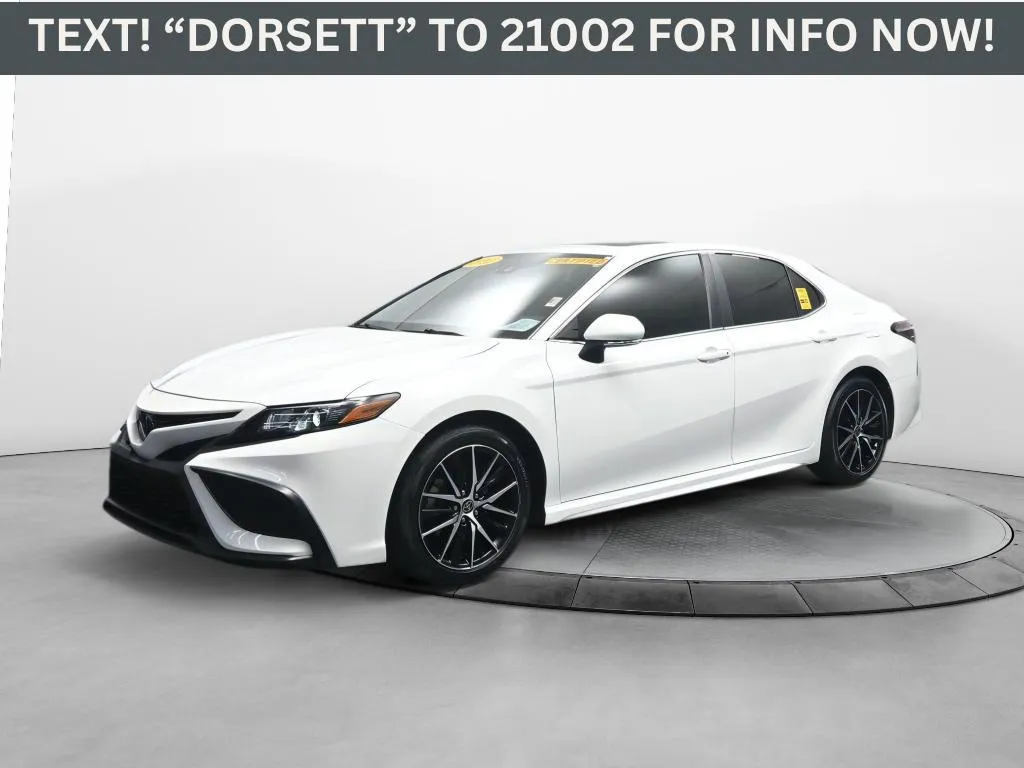 2022 Toyota Camry SE