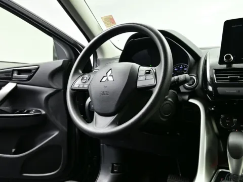 More photos of 2024 Mitsubishi Eclipse Cross LE at Dorsett Nissan, IN