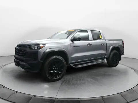 Gray 2024 Chevrolet Colorado 4WD Trail Boss for sale in Terre Haute, IN