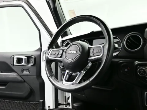 More photos of 2021 Jeep Wrangler Unlimited Sahara at Dorsett Nissan, IN
