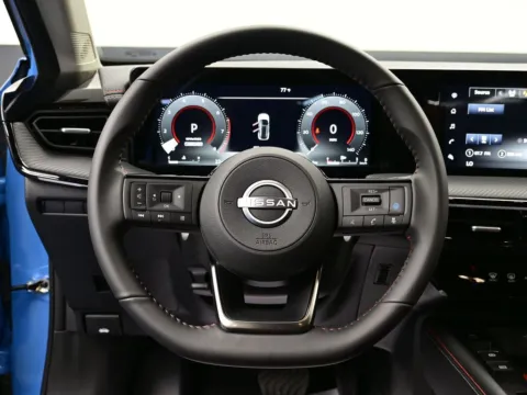 More photos of 2025 Nissan Kicks SR at Dorsett Nissan, IN