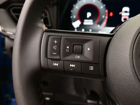 More photos of 2025 Nissan Kicks SR at Dorsett Nissan, IN