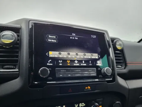 More photos of 2022 Nissan Frontier PRO-4X at Dorsett Nissan, IN