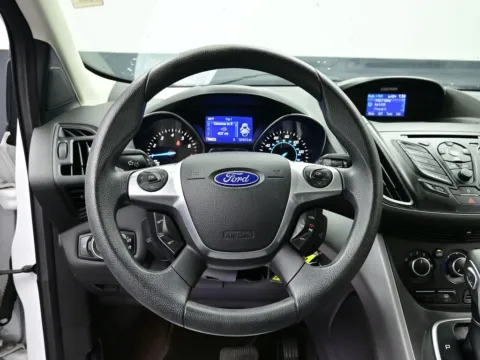 More photos of 2014 Ford Escape SE at Dorsett Nissan, IN