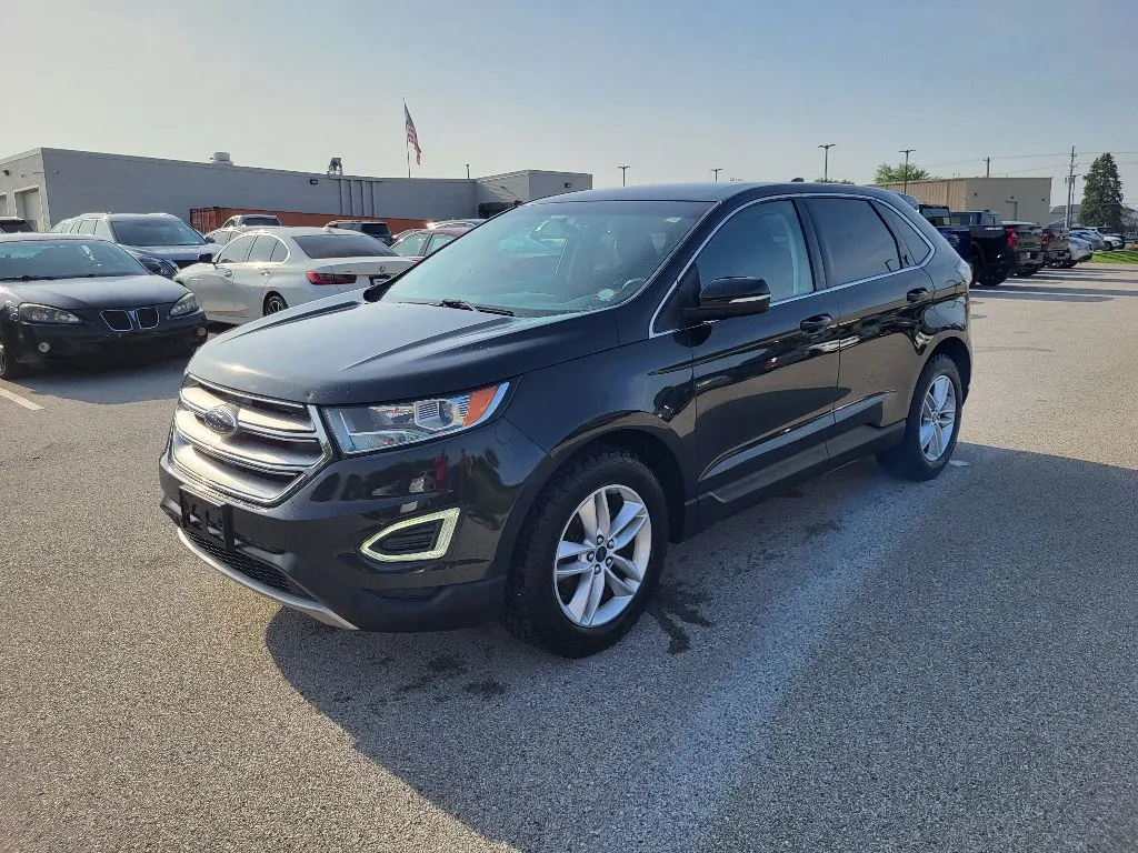 Black 2015 Ford Edge SEL for sale in Terre Haute, IN