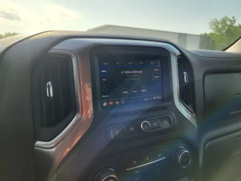More photos of 2021 Chevrolet Silverado 2500 Custom at Dorsett Nissan, IN