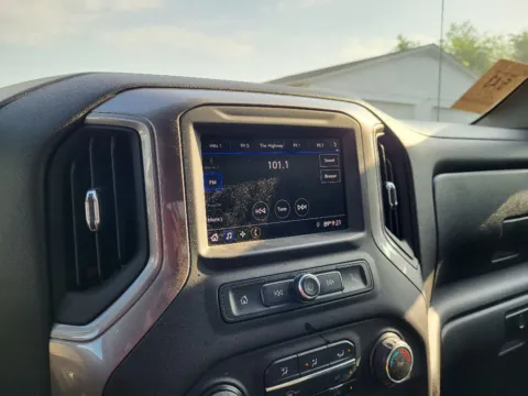 More photos of 2021 Chevrolet Silverado 1500 Custom at Dorsett Nissan, IN