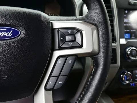 More photos of 2019 Ford F-150 LARIAT at Dorsett Nissan, IN