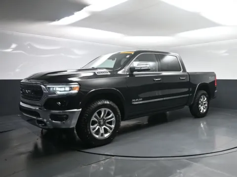 Black 2022 Ram 1500 Limited for sale in Terre Haute, IN