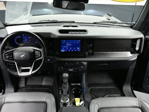 Photos of 2023 Ford Bronco Advanced Black Diamond for sale in Terre Haute, IN at Dorsett Nissan