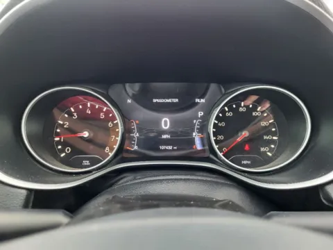 More photos of 2019 Jeep Compass Limited at Dorsett Nissan, IN