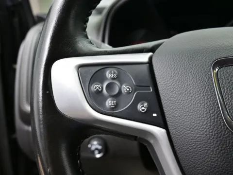 More photos of 2022 GMC Canyon 4WD Elevation at Dorsett Nissan, IN