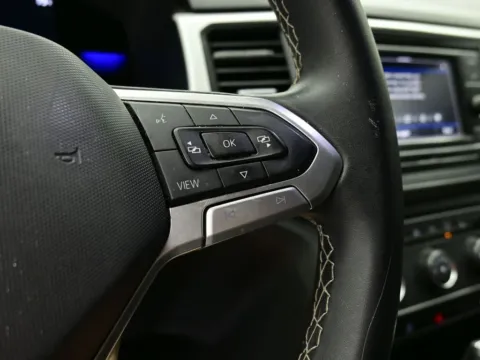 More photos of 2022 Volkswagen Atlas 2.0T SE at Dorsett Nissan, IN