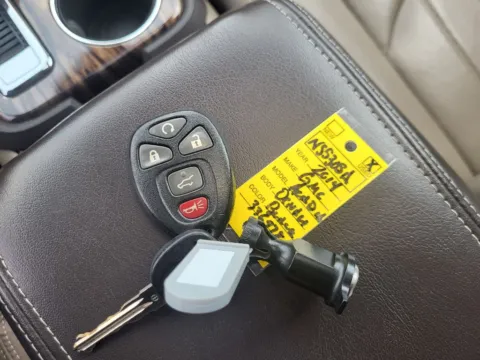 Photos of 2014 GMC Acadia Denali for sale in Terre Haute, IN at Dorsett Nissan