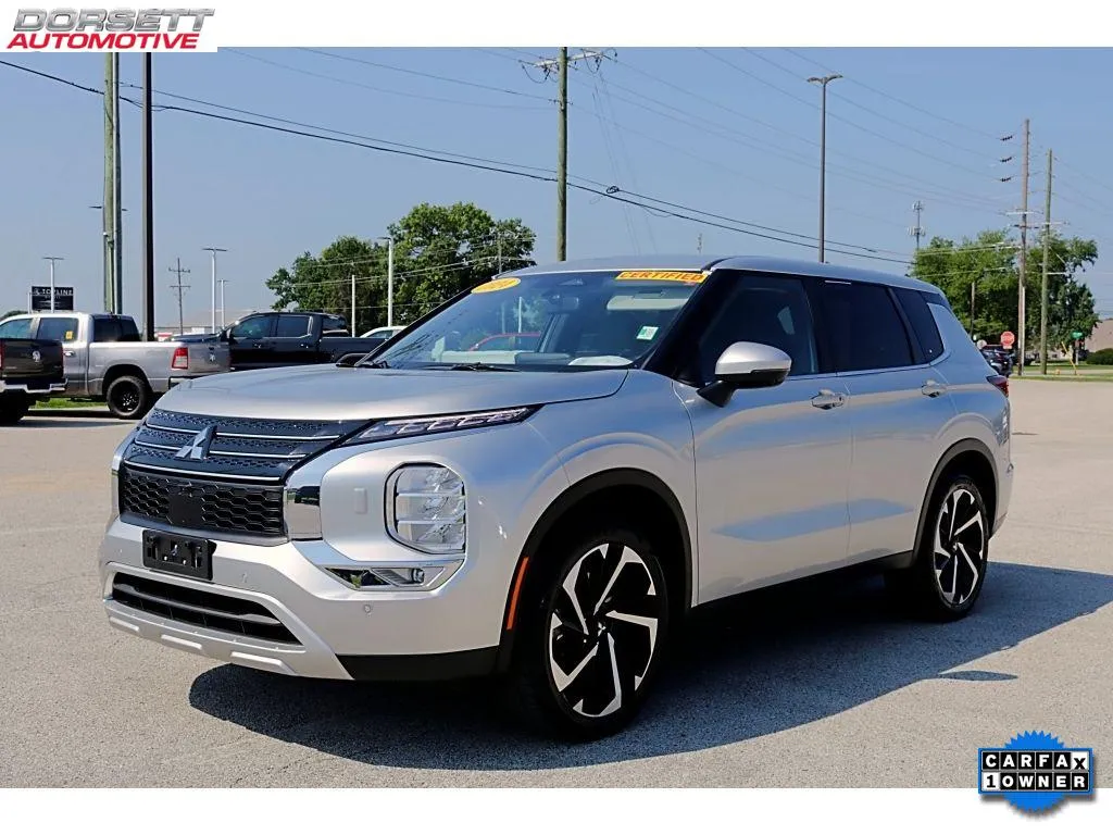 2024 Mitsubishi Outlander SE