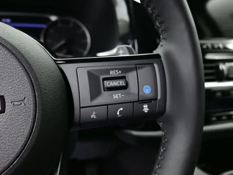 More photos of 2025 Nissan Pathfinder SL at Dorsett Nissan, IN