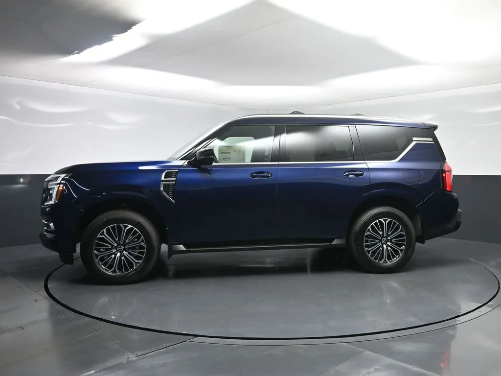 2025 Nissan Armada SL - Photo 26