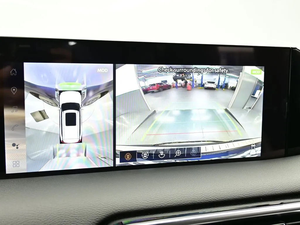 2025 Nissan Armada SL - Photo 8