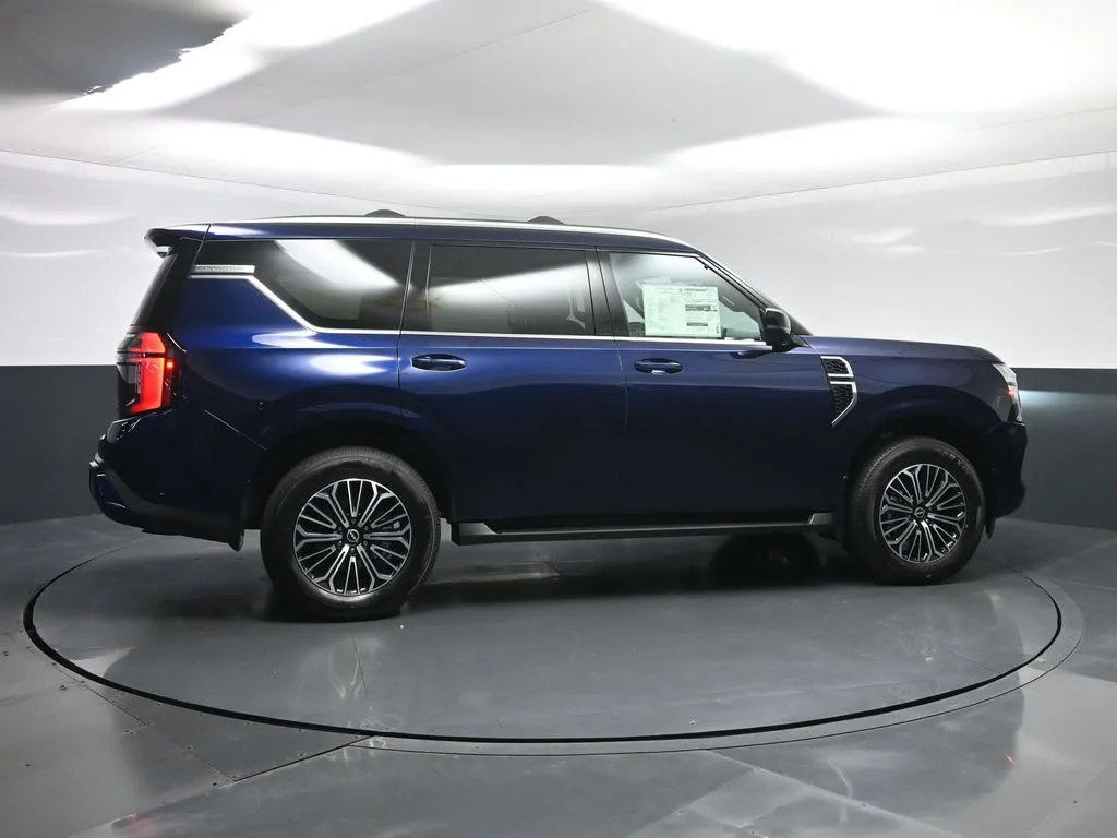 2025 Nissan Armada SL - Photo 25