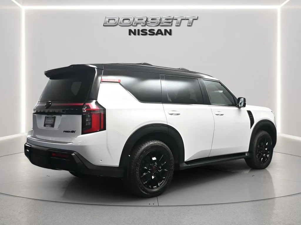 2025 Nissan Armada PRO-4X - Photo 32
