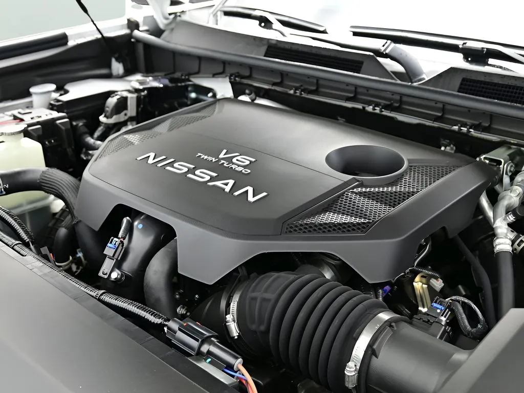2025 Nissan Armada PRO-4X - Photo 21