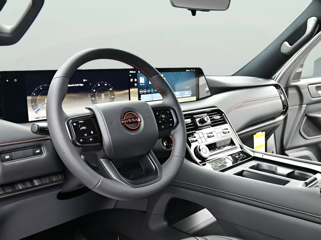 2025 Nissan Armada PRO-4X - Photo 16