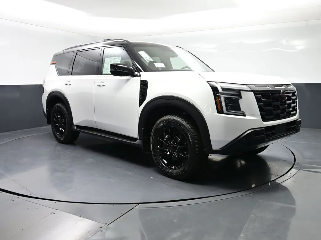 2025 Nissan Armada PRO-4X - Photo 23