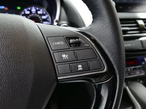 More photos of 2024 Mitsubishi Eclipse Cross SE at Dorsett Nissan, IN