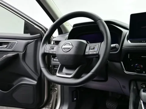 More photos of 2025 Nissan Rogue Platinum at Dorsett Nissan, IN