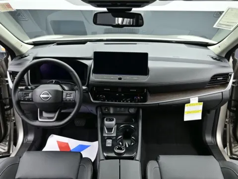 Photos of 2025 Nissan Rogue Platinum for sale in Terre Haute, IN at Dorsett Nissan