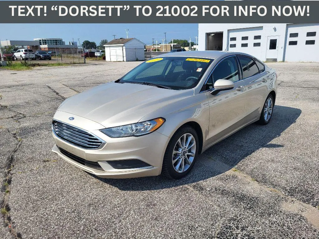 White 2017 Ford Fusion SE for sale in Terre Haute, IN